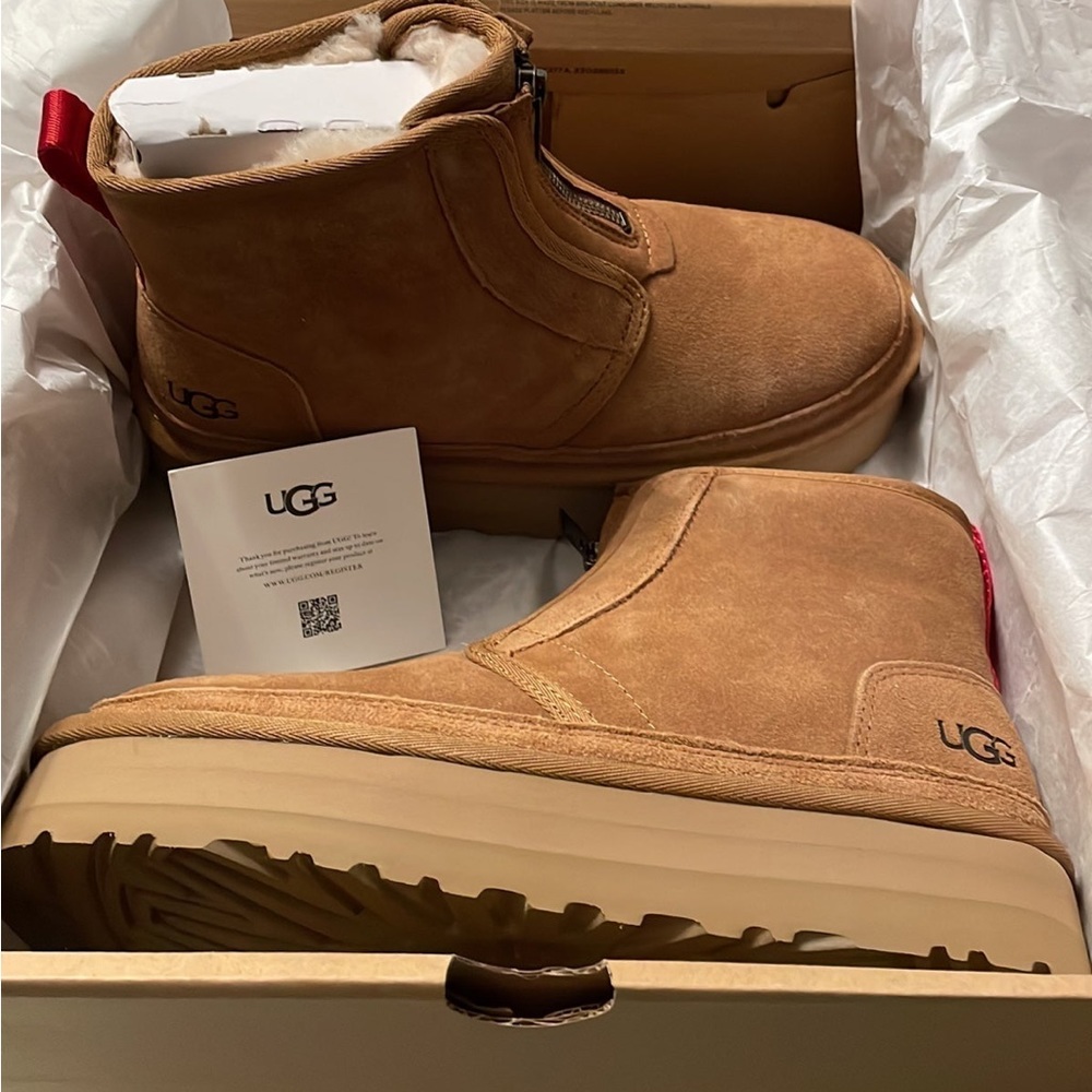 Ugg Neumel Zip Platform